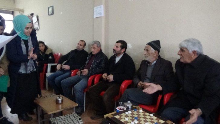 Öğrenciler kapı kapı gezip ’brusella’yı anlattı G4