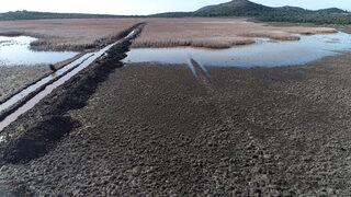 İzmir Karaburun'da İris Gölü için çağrı: Dipsiz Göl olmasın!