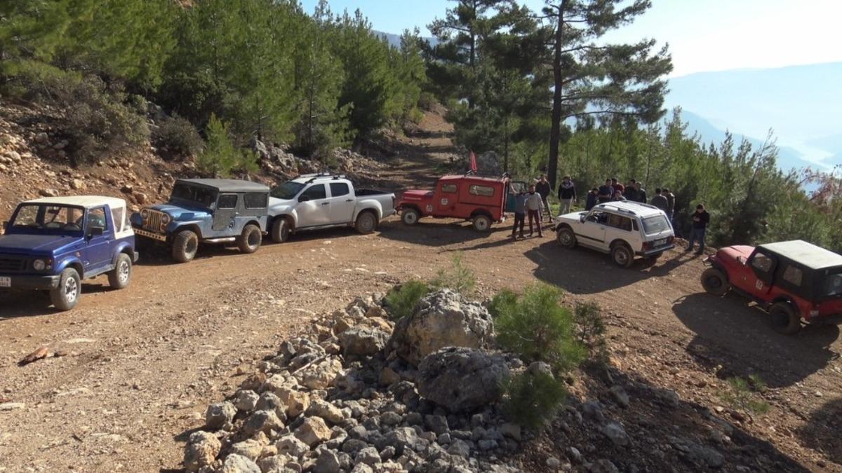 Torosların zirvesinde off-road yaptılar