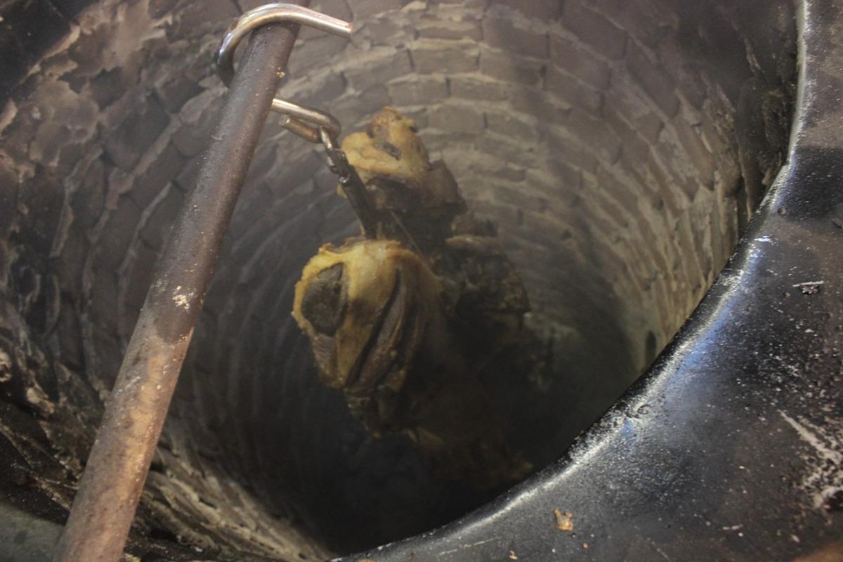 Seyyar kuyusunu il il gezdirip y&ouml;resel lezzeti herkese tattırıyor