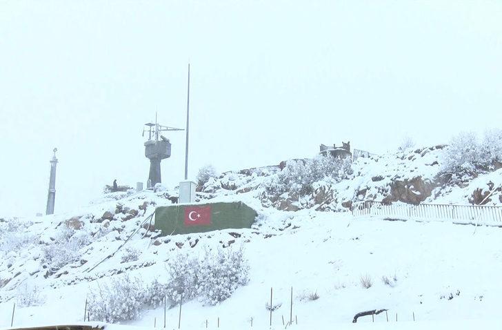 'Pençe 3 Harekatı'nın sürdüğü Irak'ın kuzeyinde 7 üs bölgesi kuruldu G1