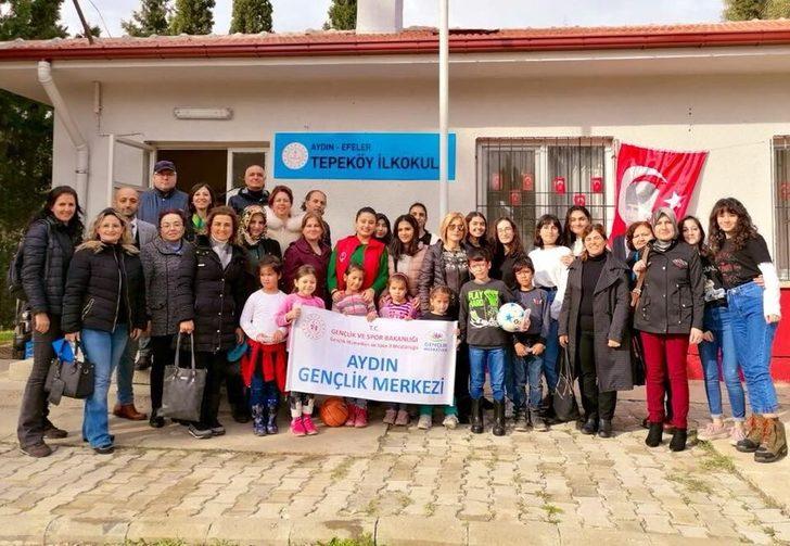 Aydınlı miniklerin yüzlerini güldürdüler G1