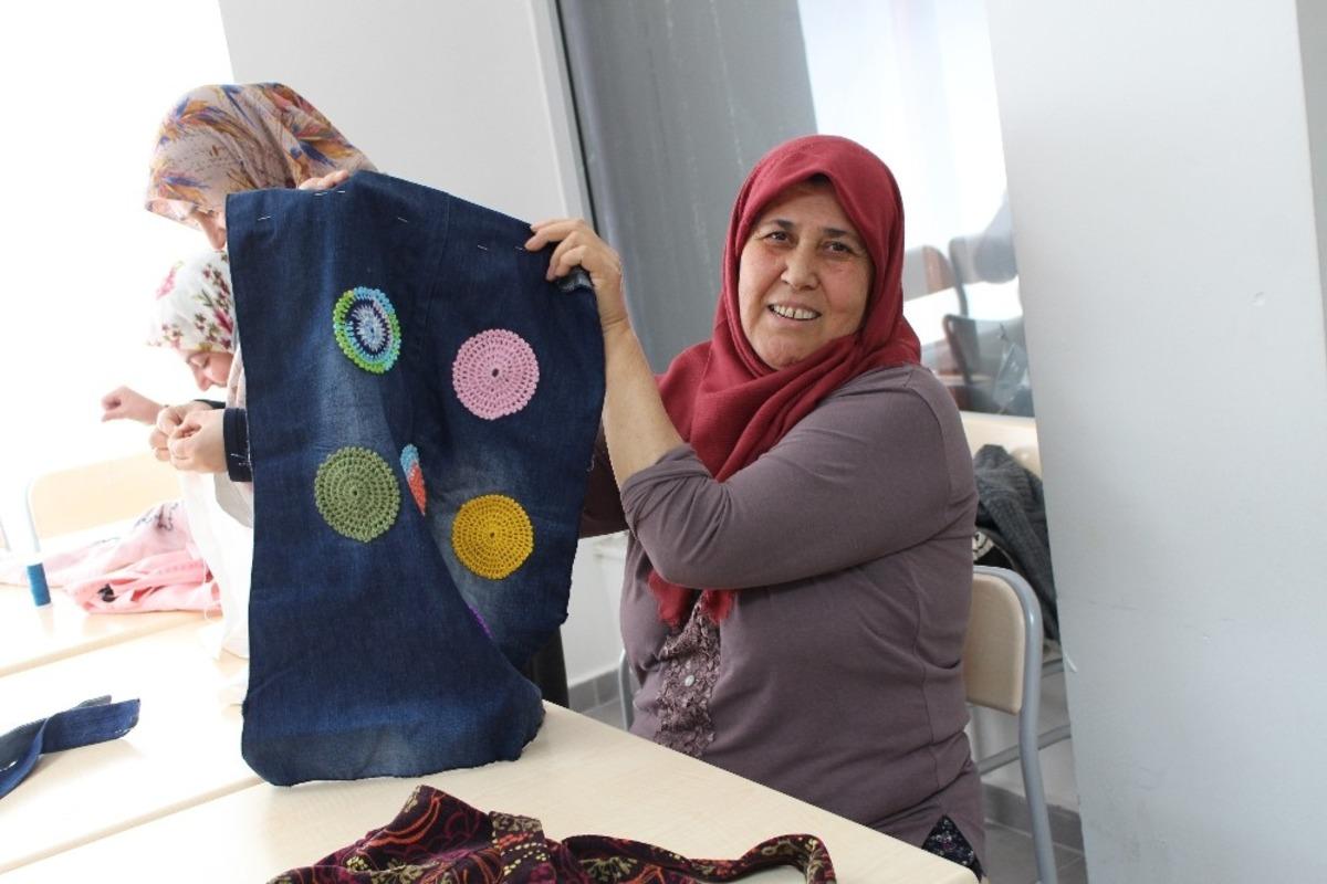 Kumlucalı kadınlar ATASEM&rsquo;de buluşuyor