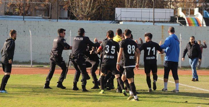 Salihli Belediyespor Kulübü’nden, Aliağa Futbol’a kınama G2