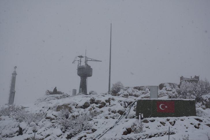 Şırnak'ta sınır birliklerine paratoner sistemi kuruldu G3