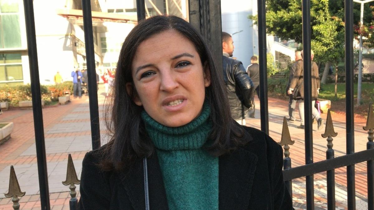 Rehin aldığı eşinin kafasını defalarca demire vurmuş