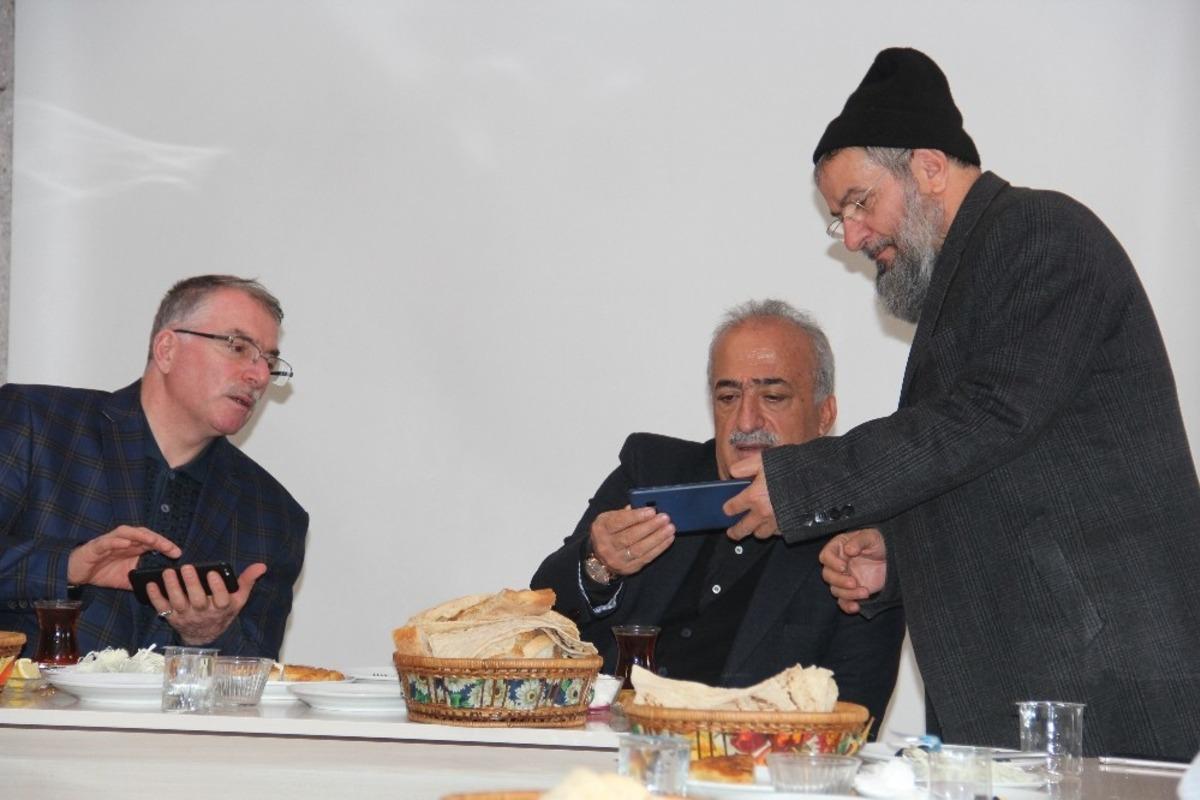 İstişare k&uuml;lt&uuml;r&uuml;n&uuml;n gelişmesine y&ouml;nelik ziyaretler devam ediyor