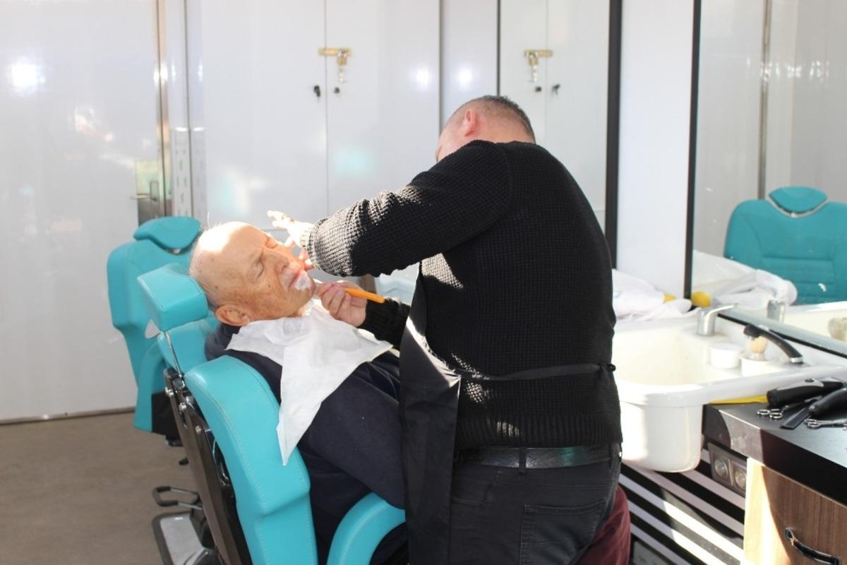 10 mahallede 163 kişiye kuaf&ouml;r hizmeti