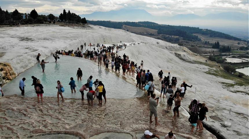 Yılbaşında Pamukkale turiste doyacak