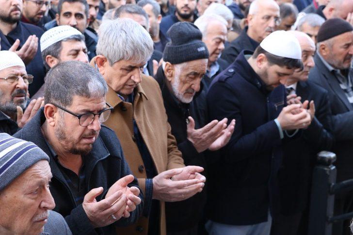 Güllü Akbaş son yolculuğuna uğurlandı G3