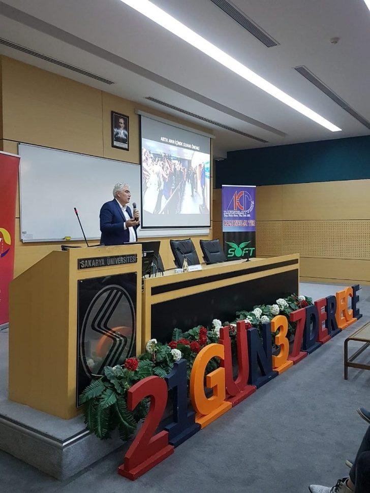 SAÜ’de ’Markaların yolculuğu’ isimli konferans düzenlendi G3