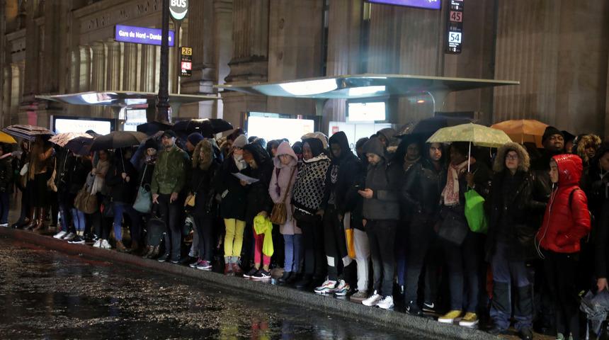 Grev hayatı felç etti! 1 hafta süre verildi