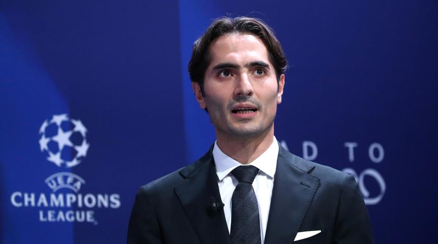 Hamit Altıntop: Futbolcularımız eleştiriye açık olsunlar