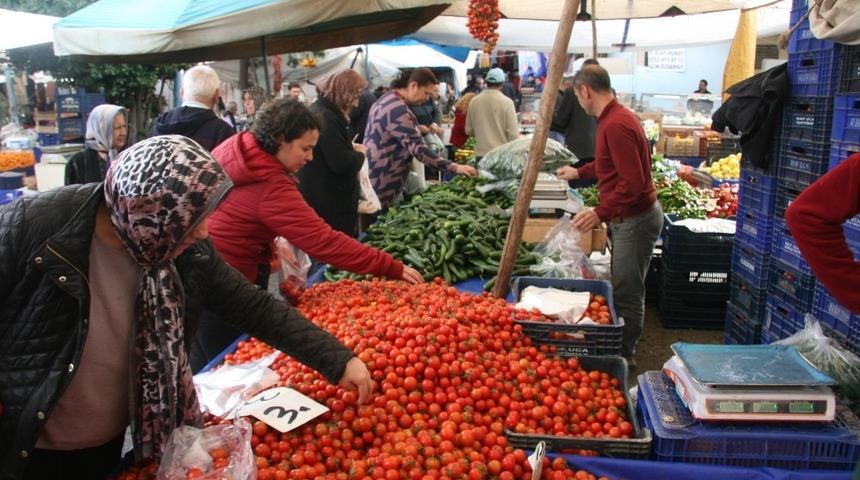 Havaların soğuması ile sebze ve meyvede fiyat artışı yaşanmaya başladı
