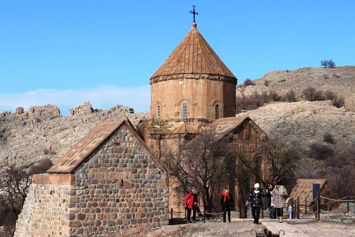 Turizmcileri sevindiren haber! Van'daki doğal sit alanlarında...