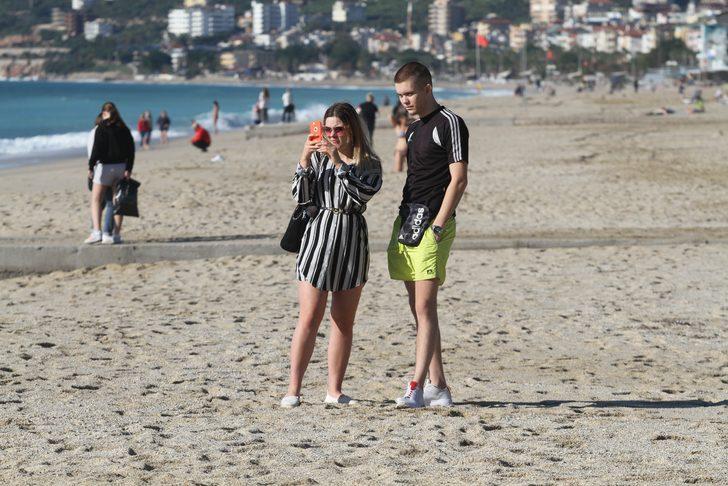 Doğuda kar, Alanya'da deniz keyfi!  G3