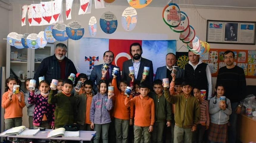 TEKAD’ten ilkokula Tutum Yatırım ve Yerli Malları Haftası ziyareti