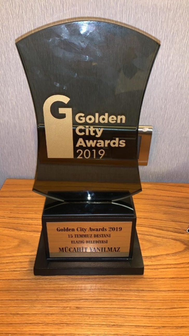 Yanılmaz’a "15 Temmuz Destanı" ödülü verildi G3