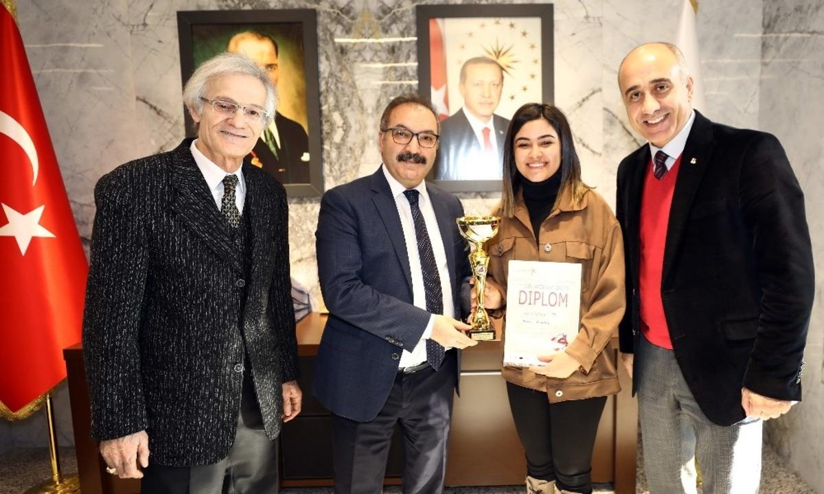 GA&Uuml;N TMDK &ouml;ğrencisi Bahar Karakuş&rsquo;tan b&uuml;y&uuml;k başarı