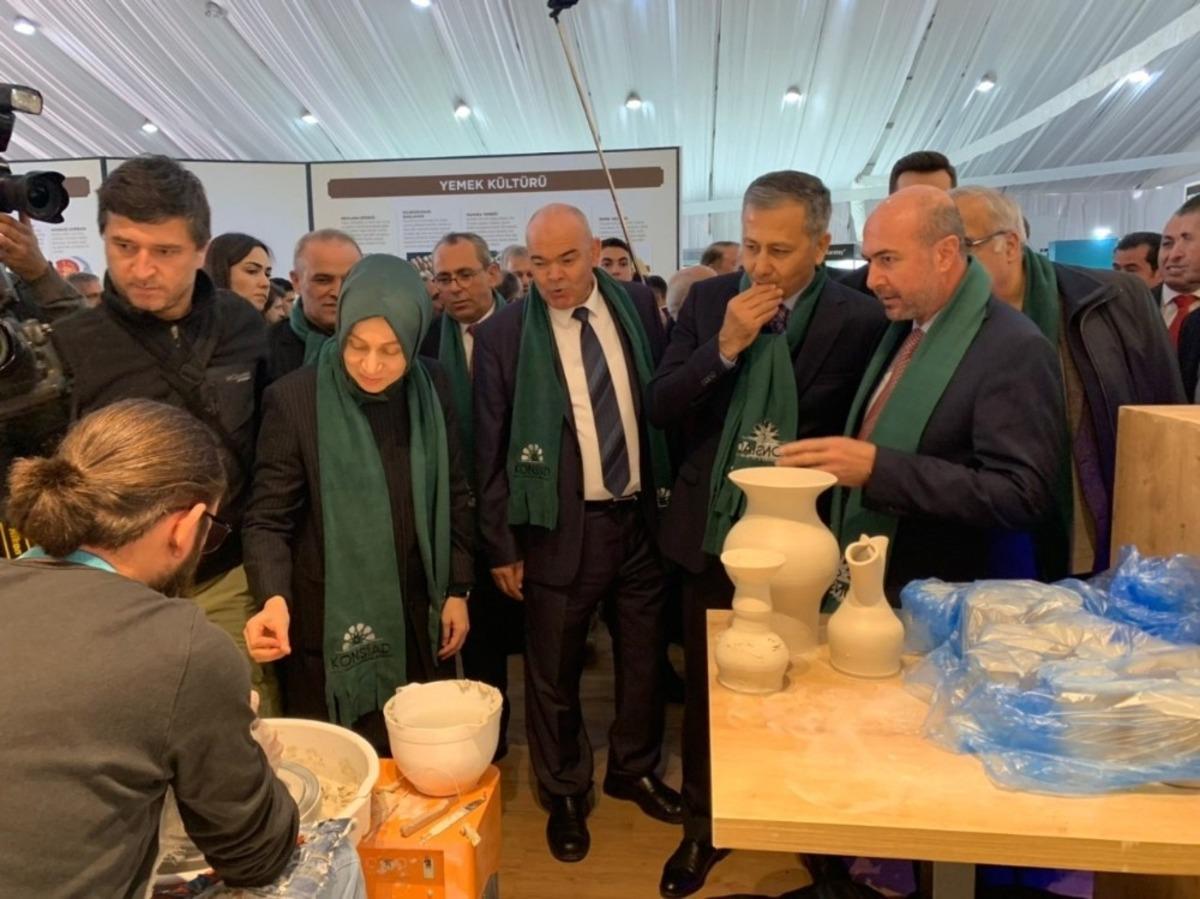 Konya Tanıtım G&uuml;nleri Fuarında Sel&ccedil;uklu standı b&uuml;y&uuml;k ilgi g&ouml;rd&uuml;