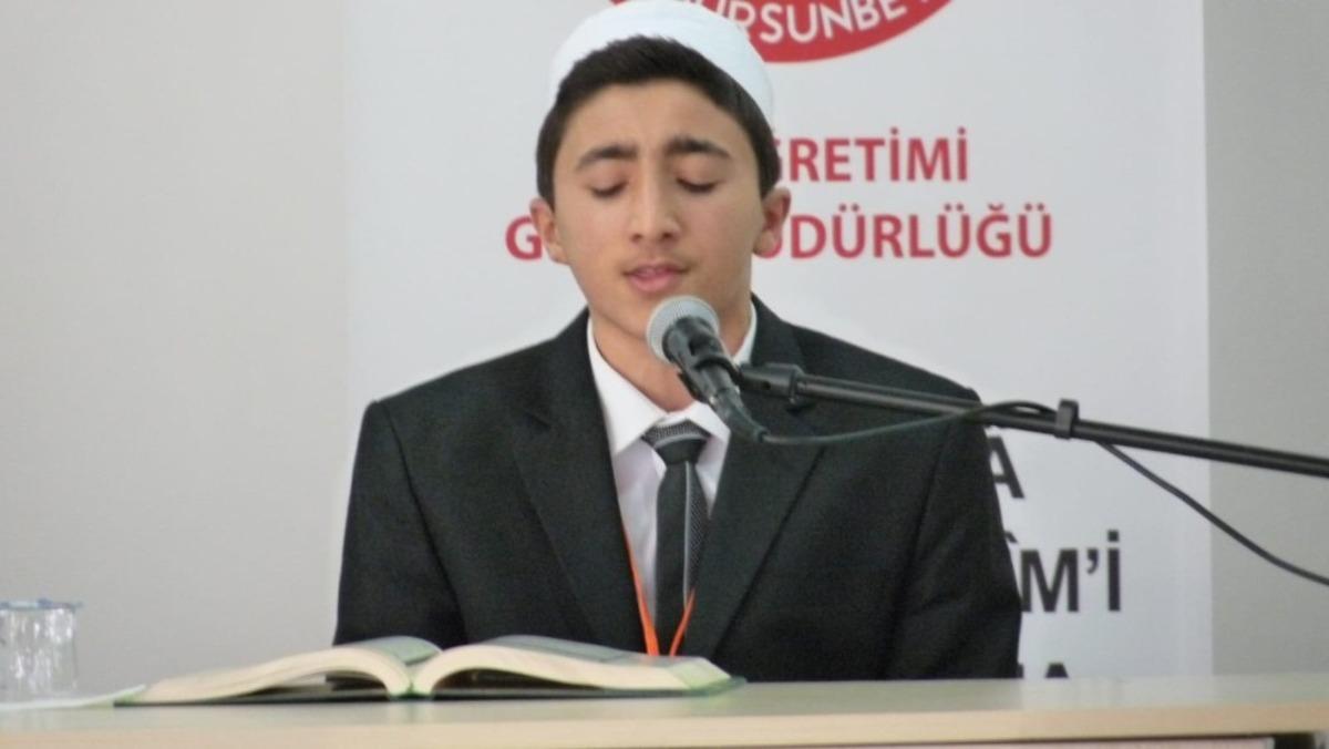 Dursunbey&rsquo;de Kur&rsquo;an-ı Kerimi g&uuml;zel okuma yarışması