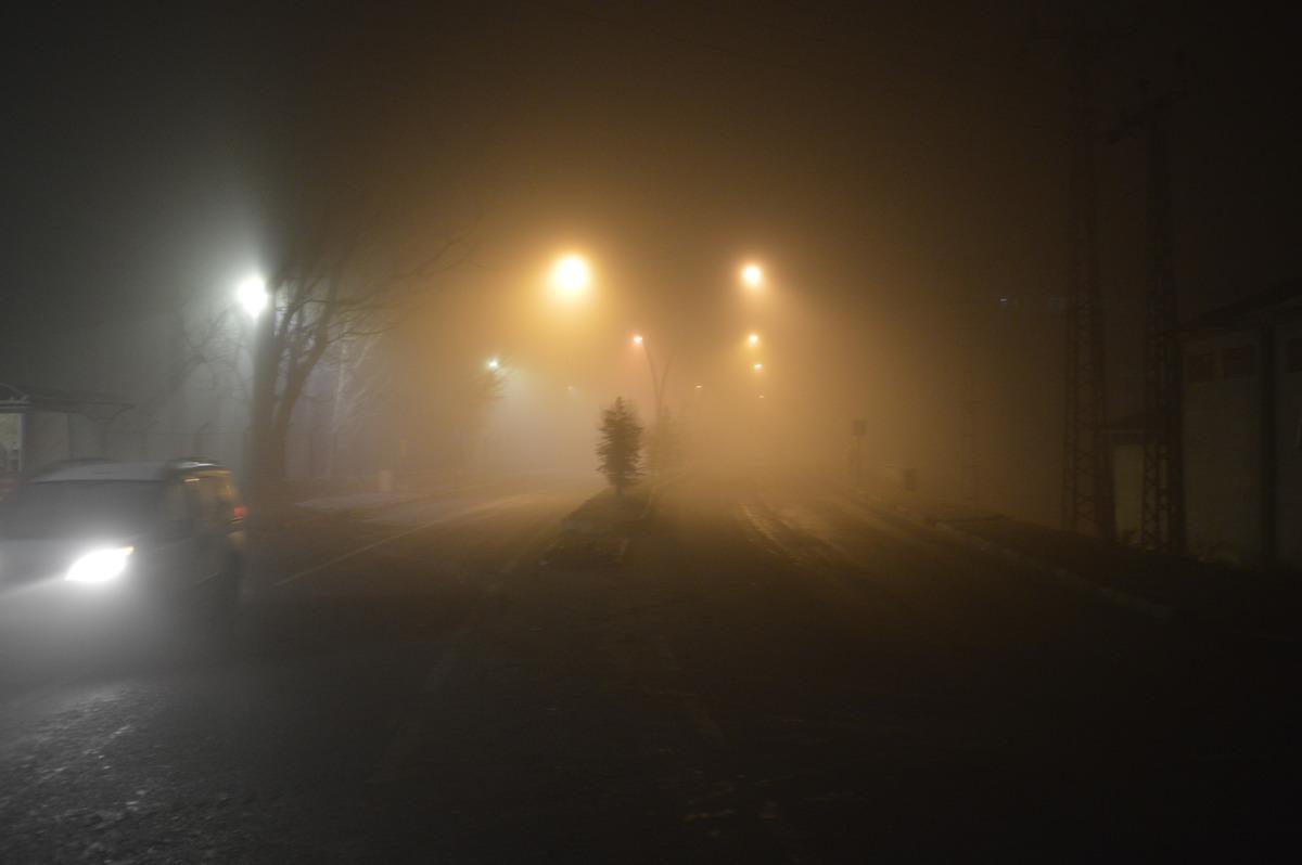 Şehirleri esir aldı! G&ouml;r&uuml;ş mesafesi 15 metreye d&uuml;şt&uuml;