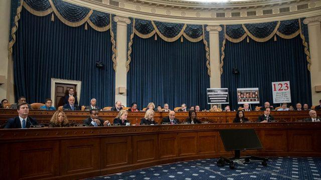 Trump ın azil süreci: Demokrat Senatör, Beyaz Saray Genel Sekreteri nin de tanık olarak dinlenmesini istedi 2
