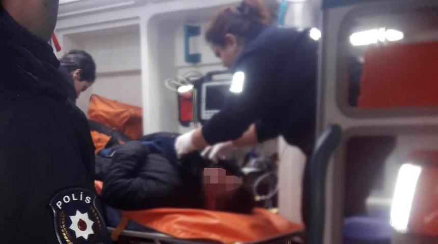 Korkun&ccedil; olay! Kendi boğazını kesti