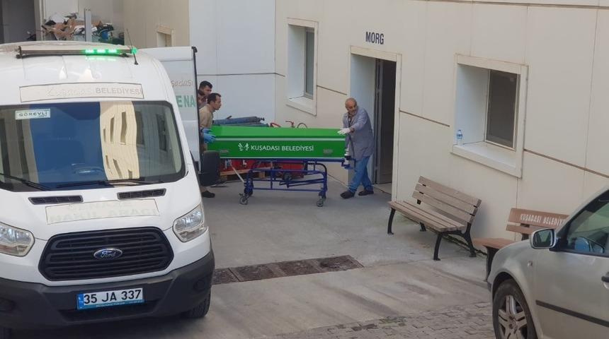 Kuşadası&rsquo;nda trafik kazası; 2 &ouml;l&uuml;, 1 yaralı