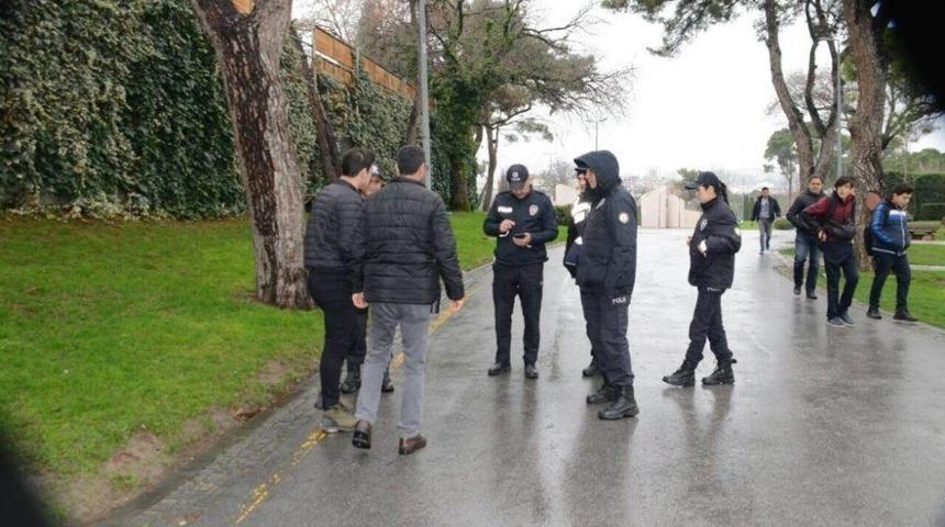 Balıkesir&rsquo;de polis 21 aranan şahsı yakaladı