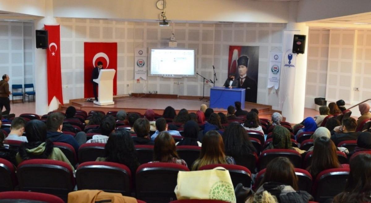 DP&Uuml; &ouml;ğrencileri K&uuml;tahya&rsquo;da m&uuml;zik sınıfı a&ccedil;acak