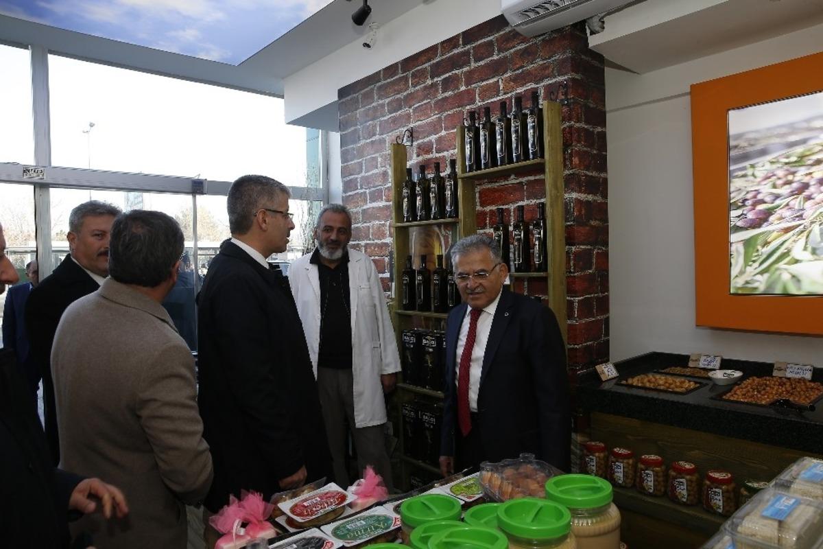 Başkanlardan esnaf ziyareti