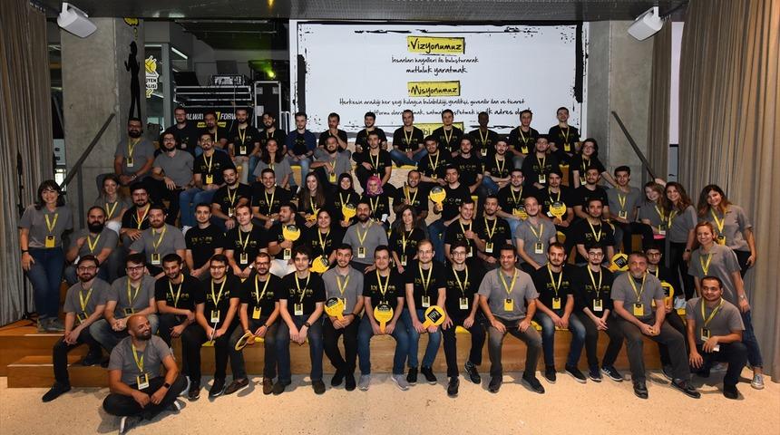 sahibinden.com, gen&ccedil; yazılımcıları sekt&ouml;re kazandırmaya devam ediyor