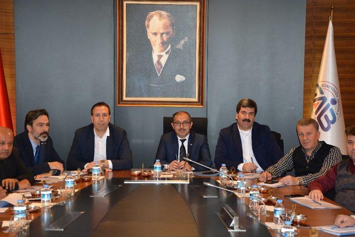 Halı sektörü 12 ayın ihracat şampiyonu G4