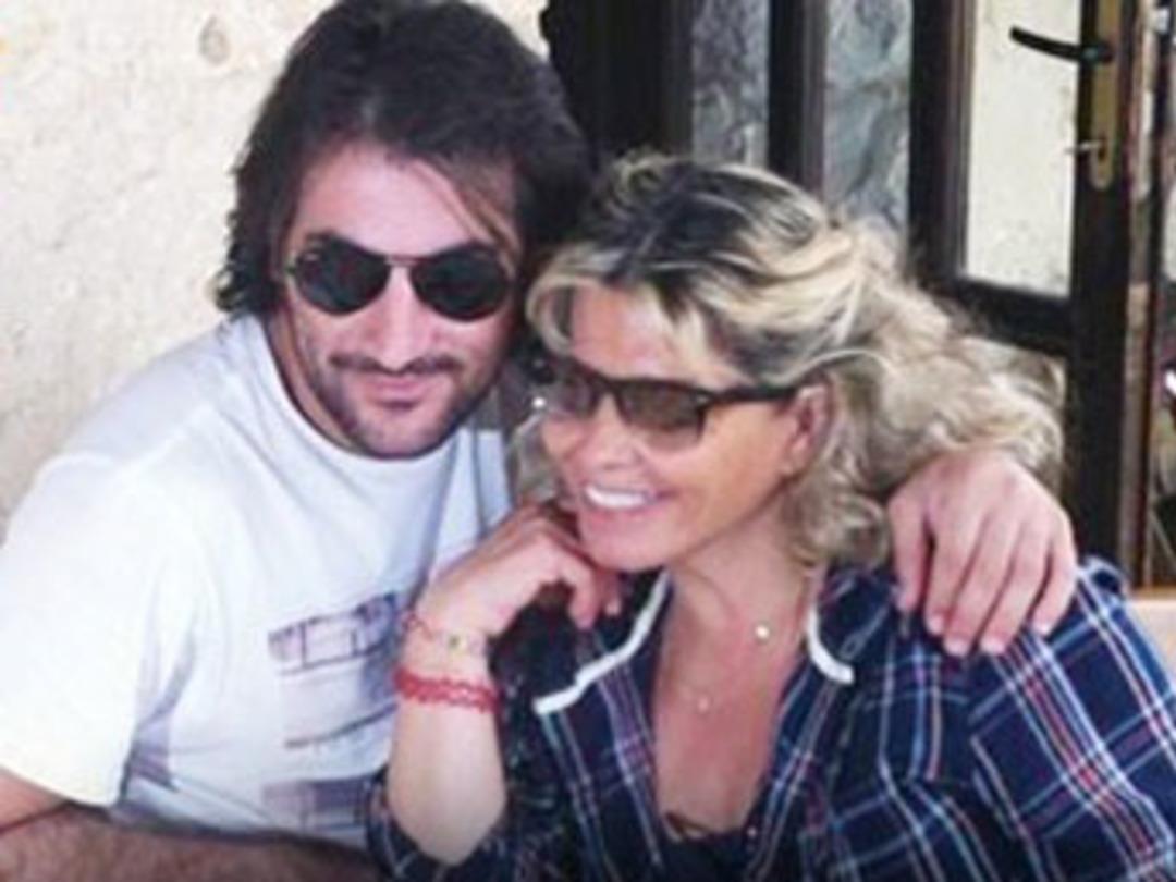 12 yıl sonra aşk fotoğrafı