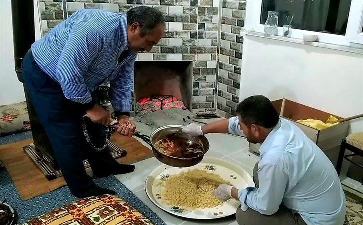 Kaz tiridi tarifi: Odun ateşi karşısında kızaran lezzet G5