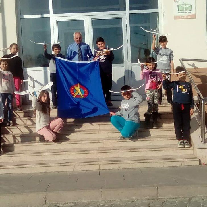 Tosya İlkokulunda Model Uçak Kursu tamamlandı G5