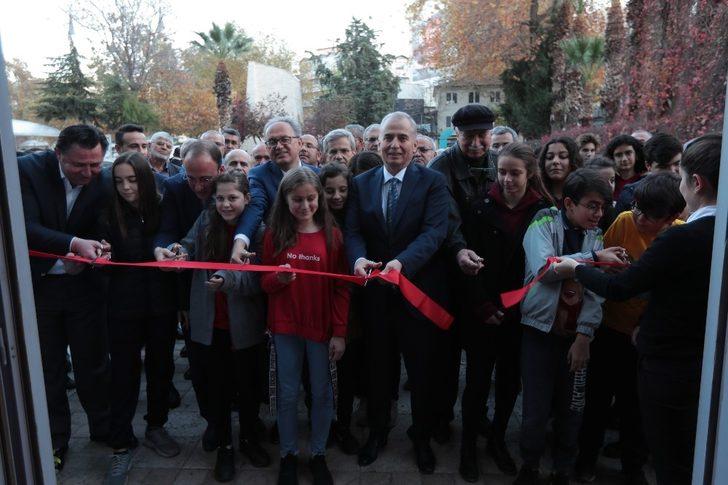 Ressam Gürbüz Azak’ın 60’a yakın eseri görücüye çıktı G5