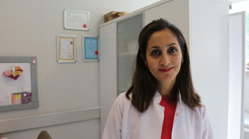 Uzman Dr. G&ouml;n&uuml;lalan: "Teknoloji kendini inceltirken, maalesef bizleri kalınlaştırdı"