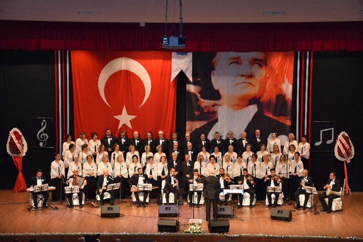 &Ccedil;anakkale&rsquo;de anlamlı konser