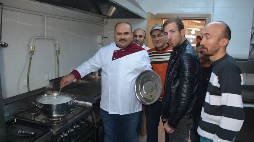 İzmit Belediyesi &lsquo;Aş&ccedil;ı &Ccedil;ıraklığı&rsquo; projesi ile y&uuml;k&uuml;ml&uuml;lere eğitim verdi