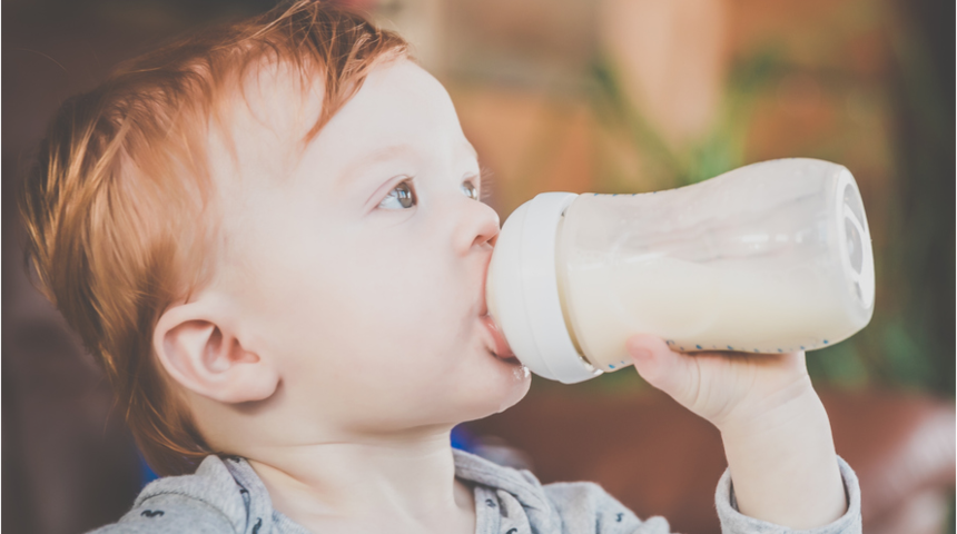 Fazla süt tüketimi bebeklerde kabızlık yapıyor