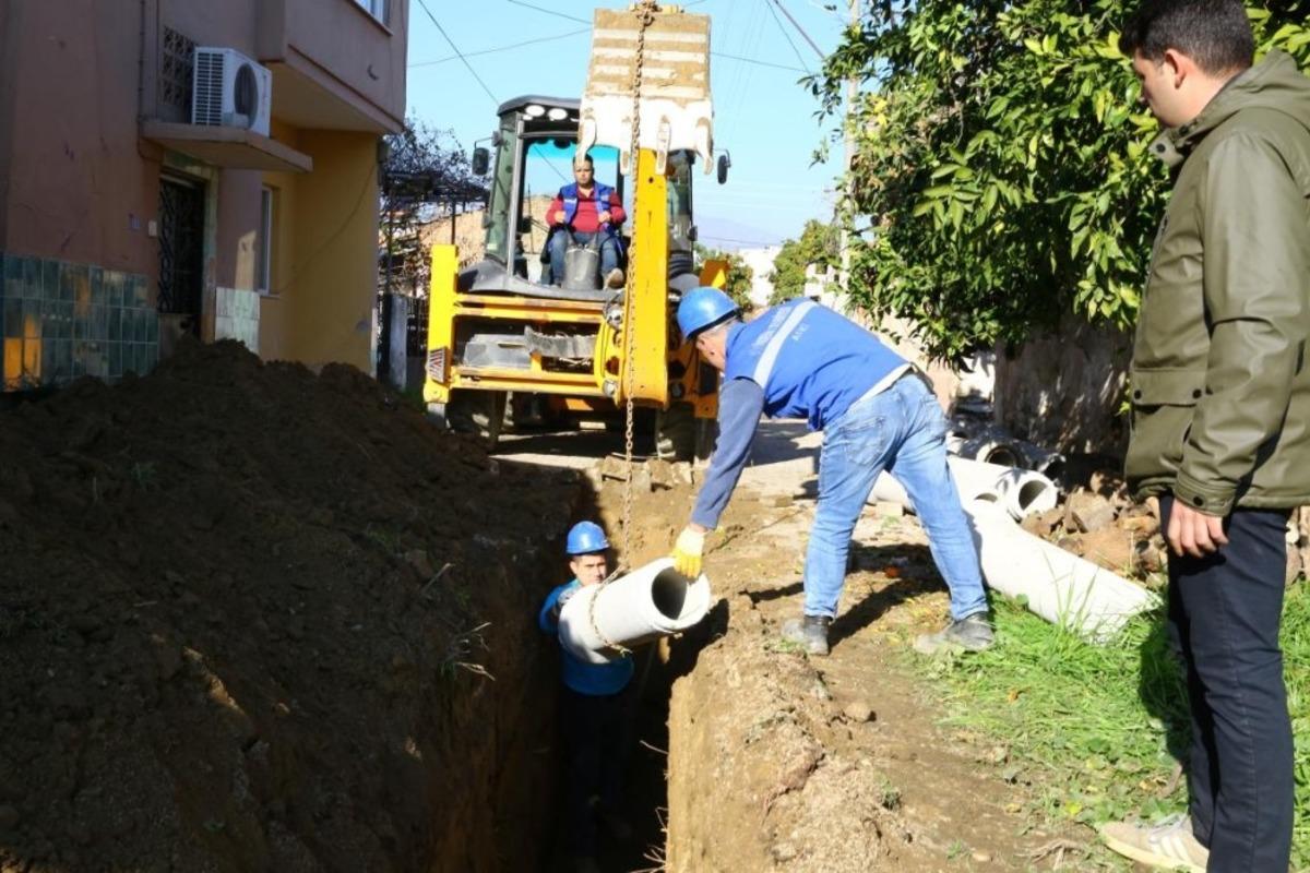 ASKİ&rsquo;nin Umurlu&rsquo;da altyapı &ccedil;alışmaları devam ediyor