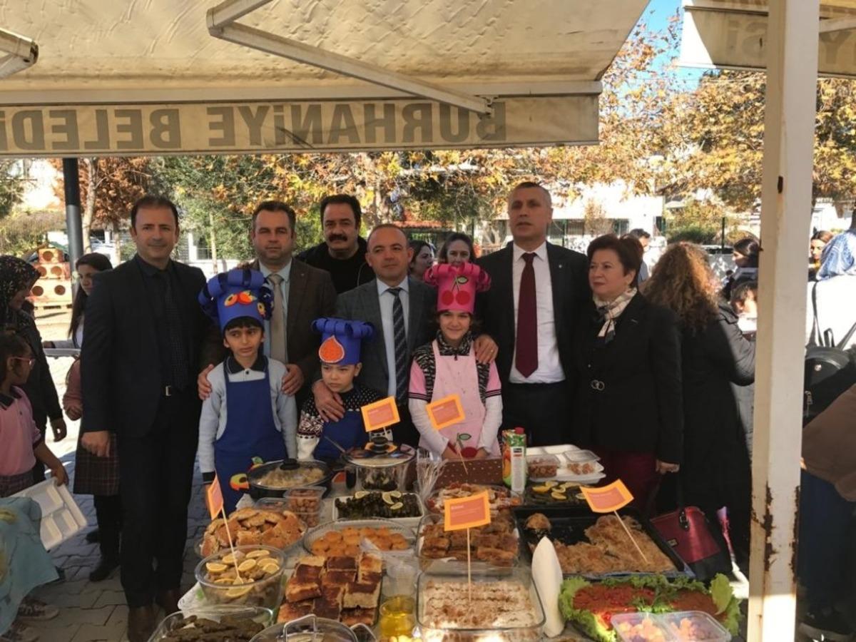 Burhaniye&rsquo;de Yerli Malı Haftası coşkusu