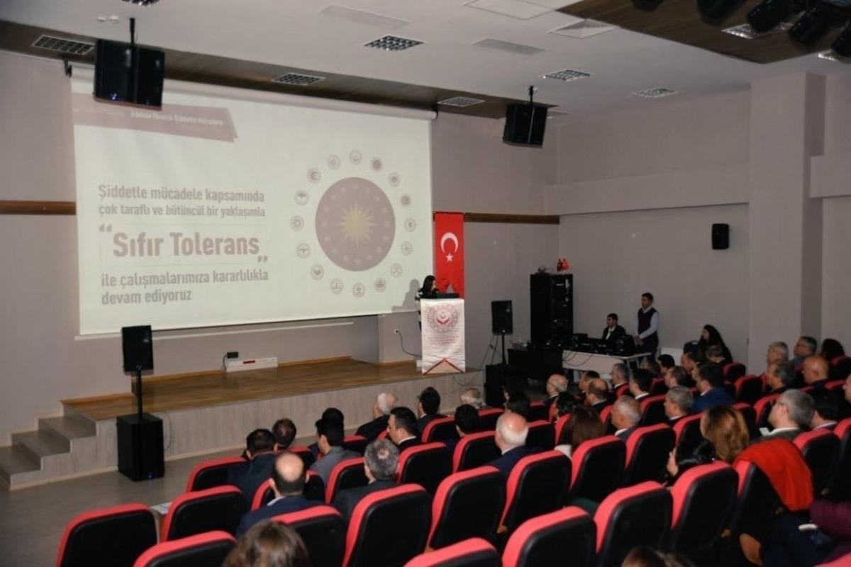 Aydın&rsquo;da Kadına Şiddetle M&uuml;cadele toplantısı yapıldı