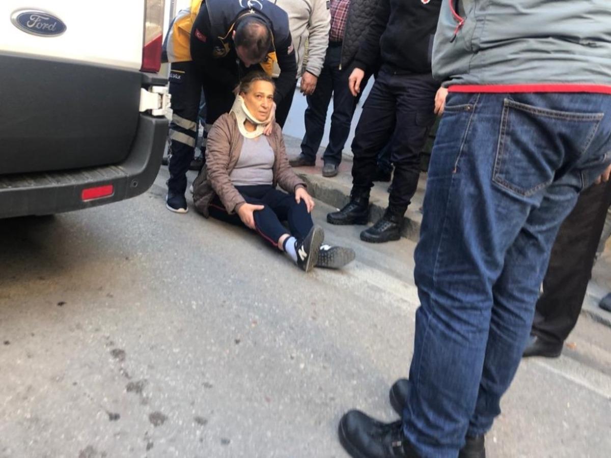 Sinop&rsquo;ta otomobilin yayaya &ccedil;arpma anı kamerada