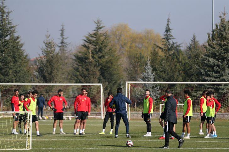 Kayserispor Teknik Direktörü Bülent Uygun: "Allah'ın izniyle düşmeyeceğiz" G5