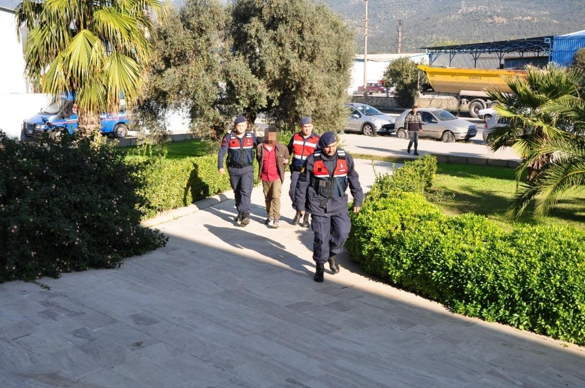 30 ayrı su&ccedil;tan aranıyordu, jandarma yakaladı