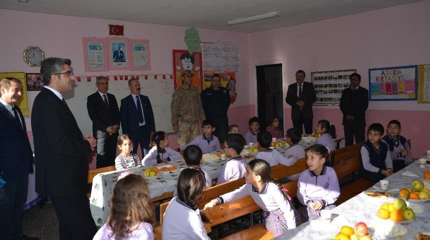 Darende&rsquo;de  Yerli Malı Haftası  kutlandı