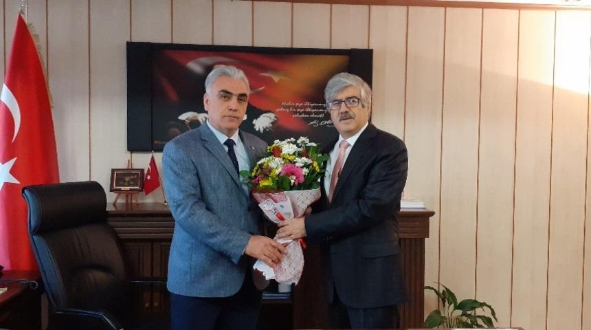 Osmancık MEM&rsquo;de devir-teslim t&ouml;reni